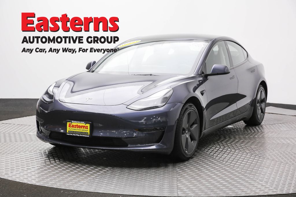 2021 Tesla Model 3 Standard Range Plus RWD