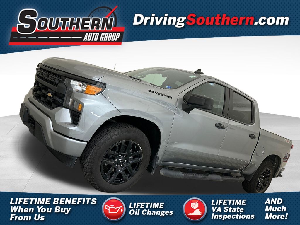 Sterling Gray Metallic 2025 Chevrolet Silverado 1500 Pickup Truck Four-Wheel Drive 8-Speed Automatic