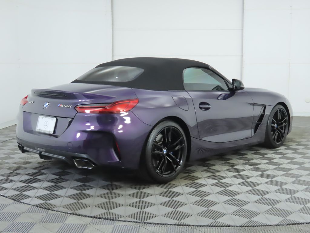 Thumbnail: 2025 BMW Z4 - 13