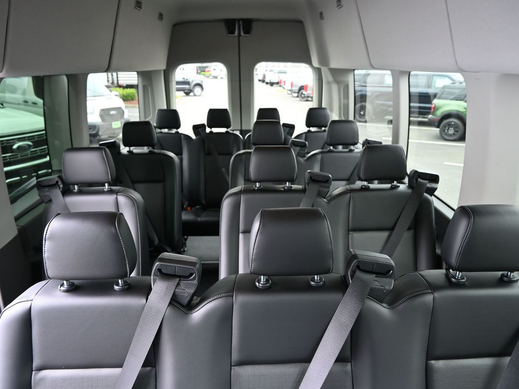 2025 Ford Transit 350 HD XL