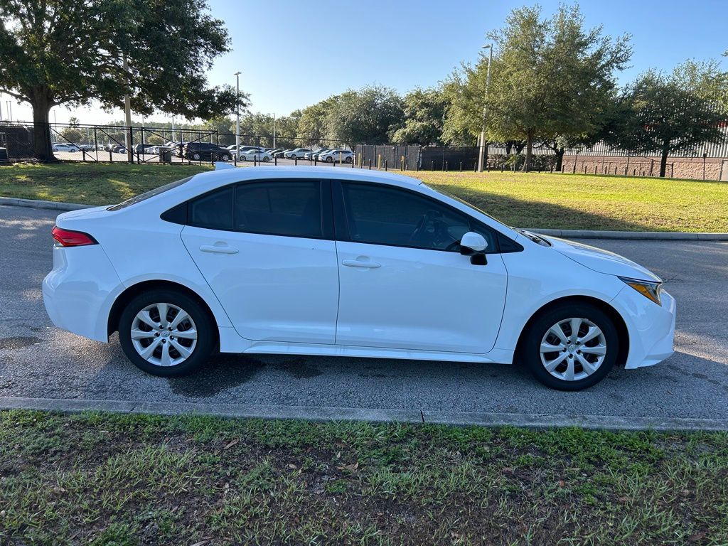 2023 Toyota Corolla LE 6