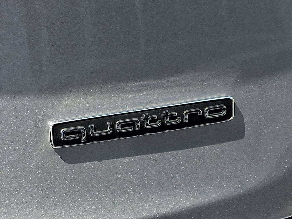 Thumbnail: 2020 Audi Q5 - 30