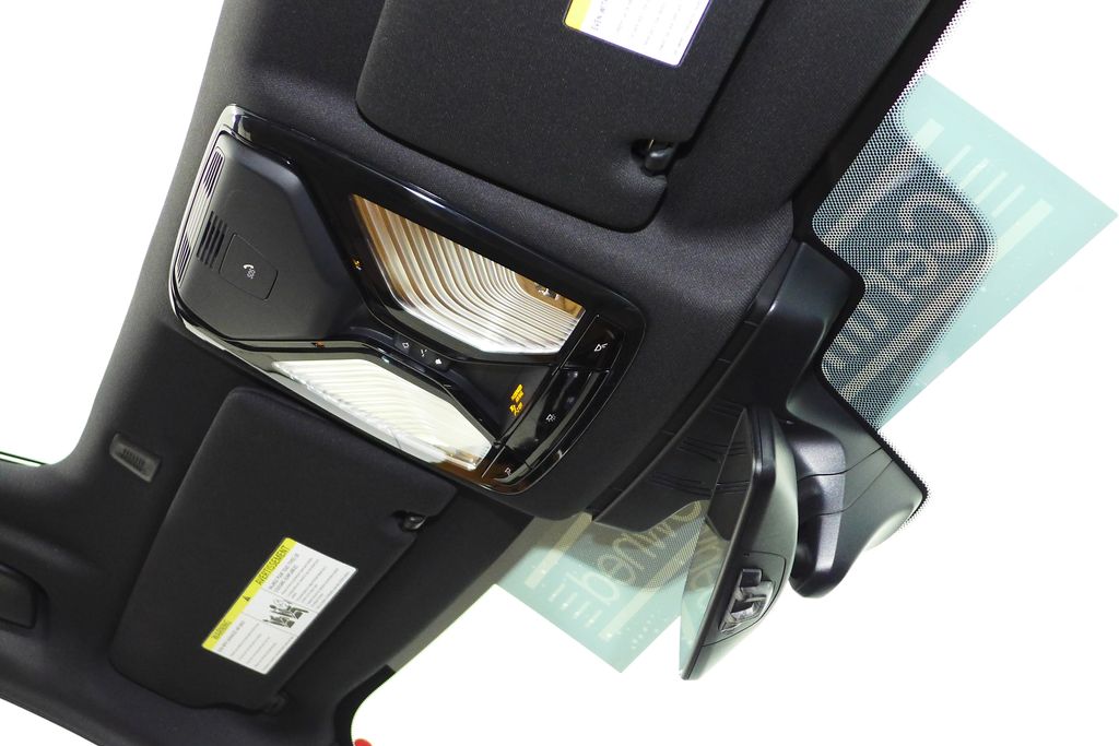 Thumbnail: 2023 BMW 5 Series - 17