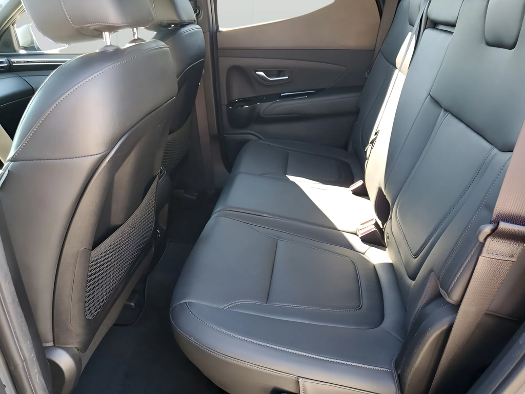 Used Car 2022 Hyundai Santa Cruz  Limited For Sale Under $30,000 In Austin, Texas