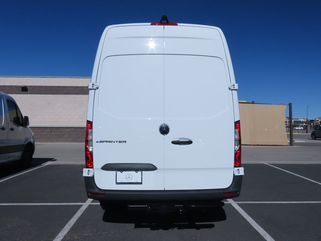 2024 Mercedes-Benz Sprinter 2500 6