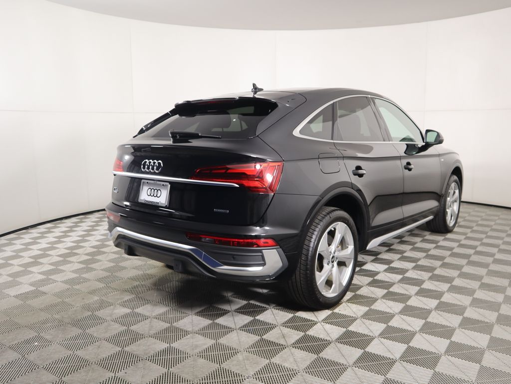 Thumbnail: 2021 Audi Q5 - 5