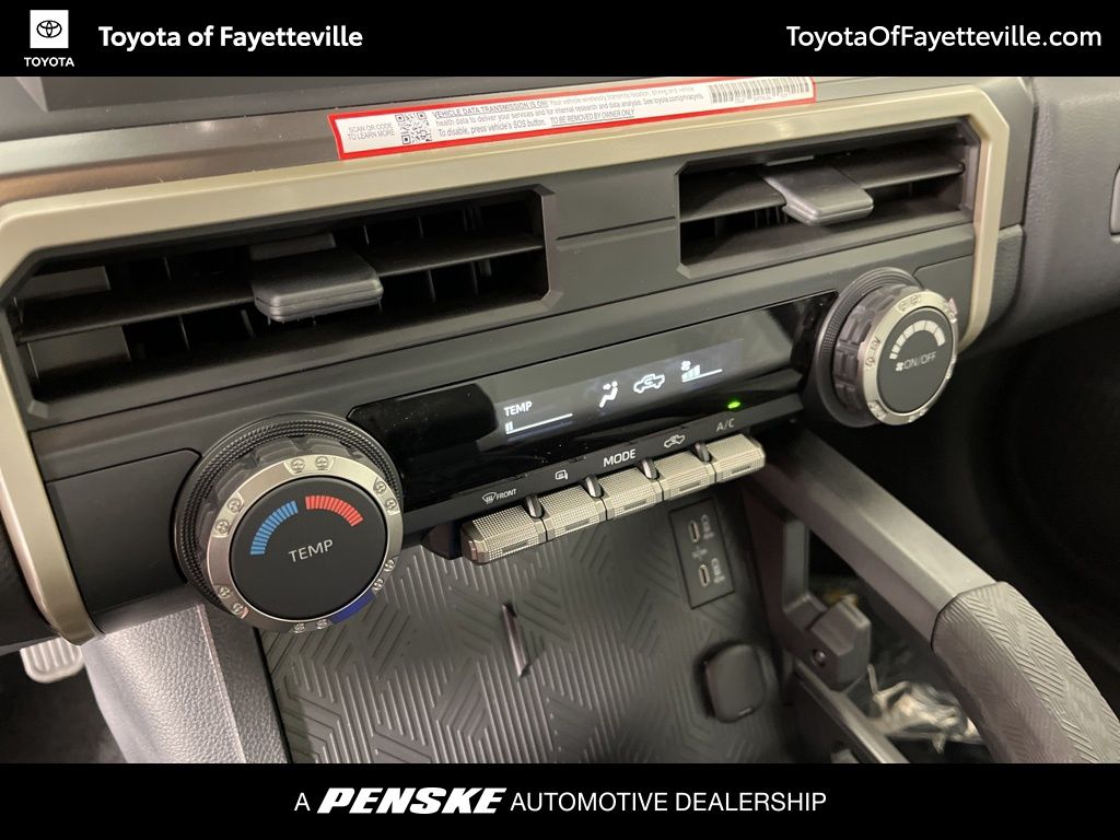 2025 Toyota Tacoma SR5 31