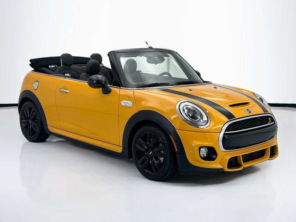 Thumbnail: 2016 MINI Cooper - 3