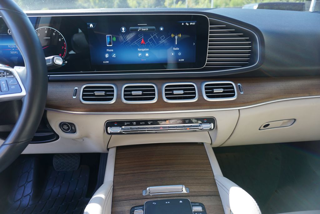 Thumbnail: 2024 Mercedes-Benz GLE - 17
