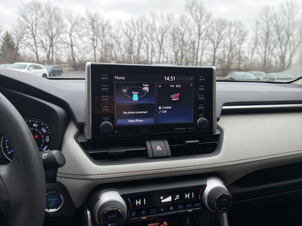 Thumbnail: 2019 Toyota RAV4 - 15