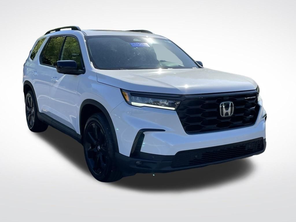 Thumbnail: 2025 Honda Pilot - 8