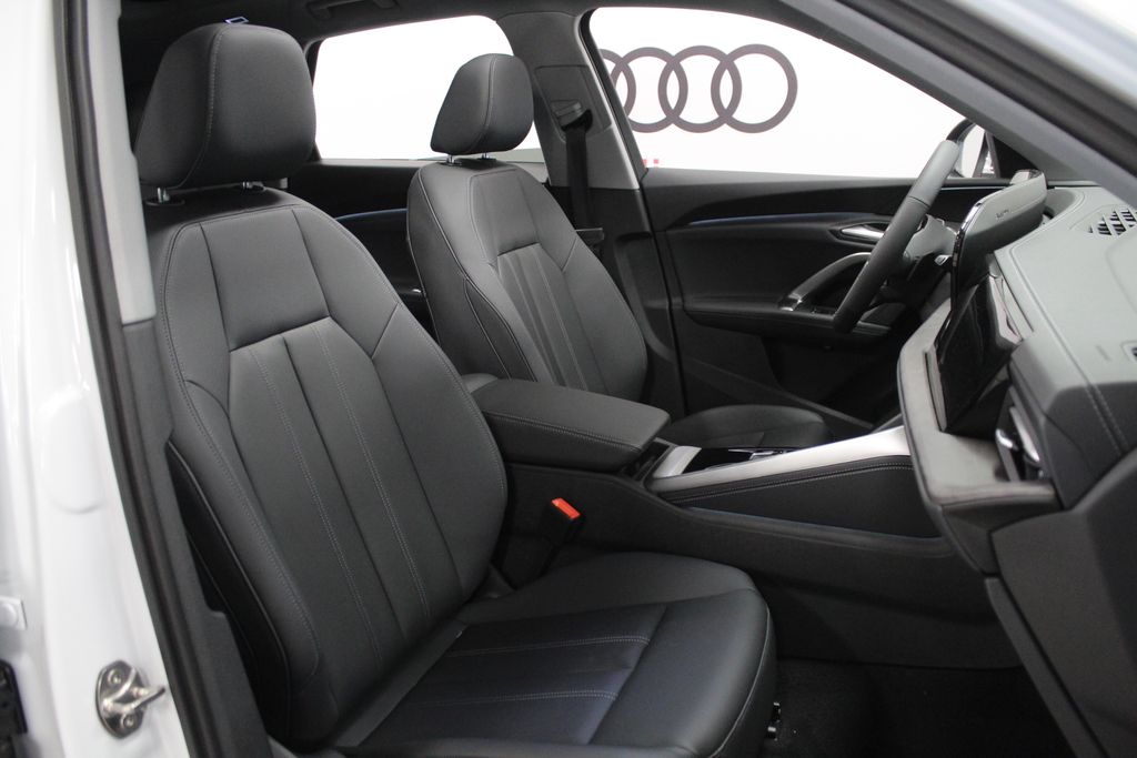 Thumbnail: 2026 Audi Q5 - 27
