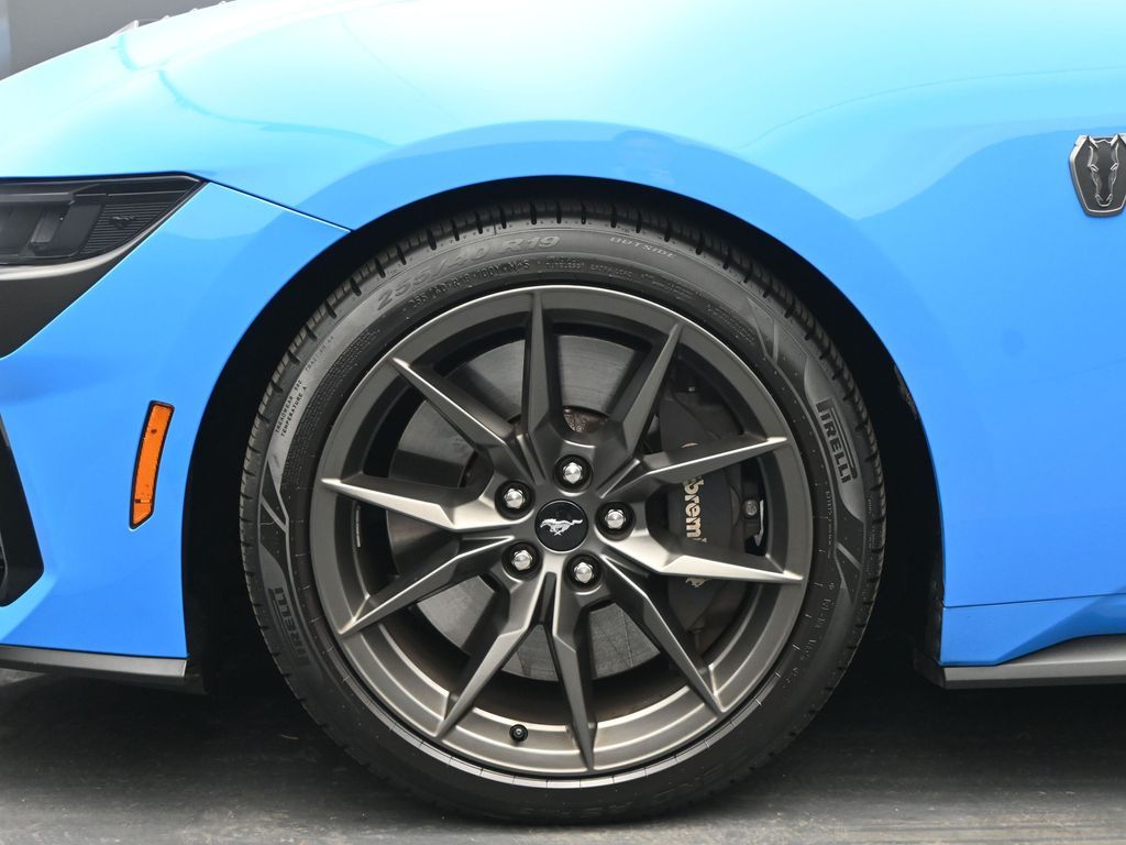 2024 Ford Mustang Dark Horse Fastback