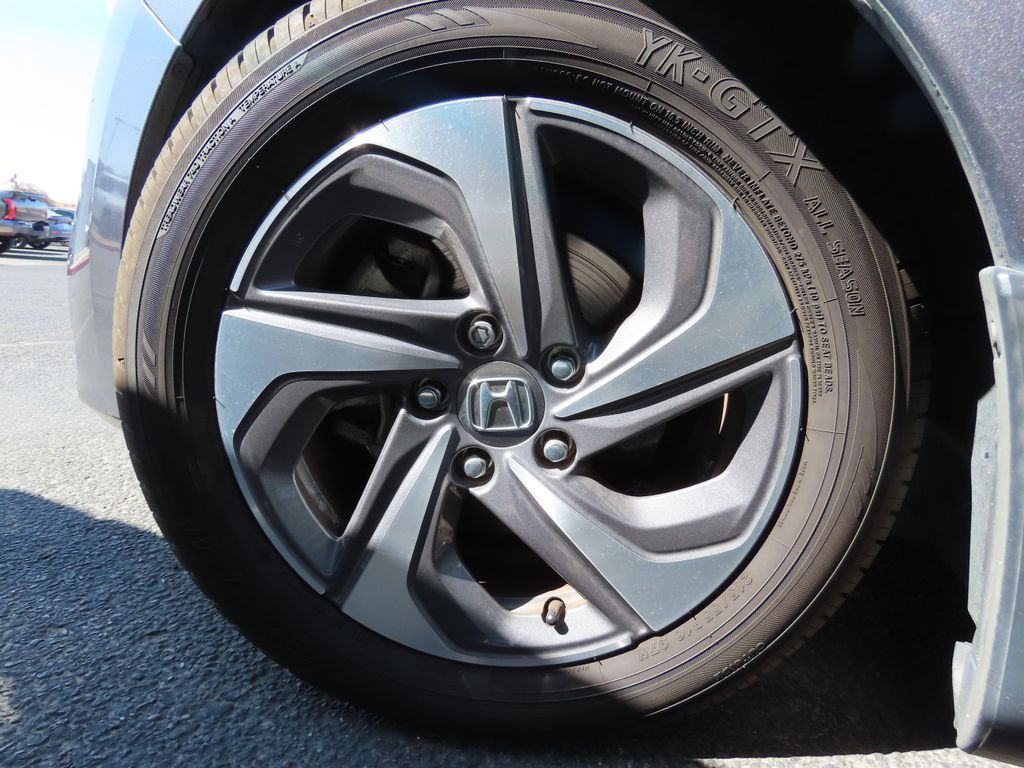 2019 Honda Insight EX 15