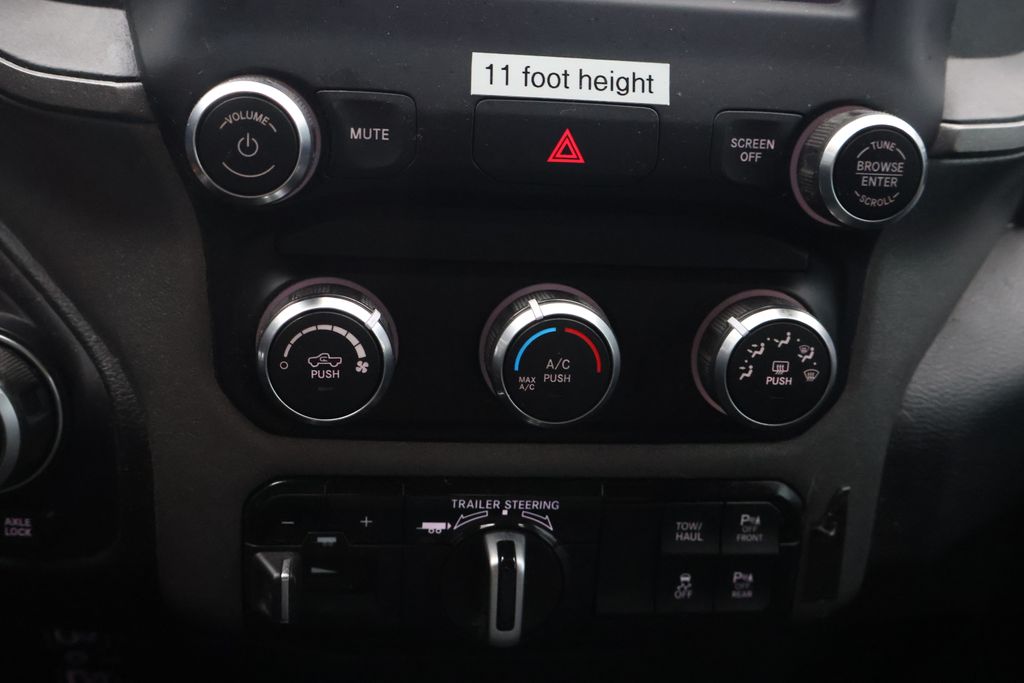 Thumbnail: 2021 RAM 1500 - 25