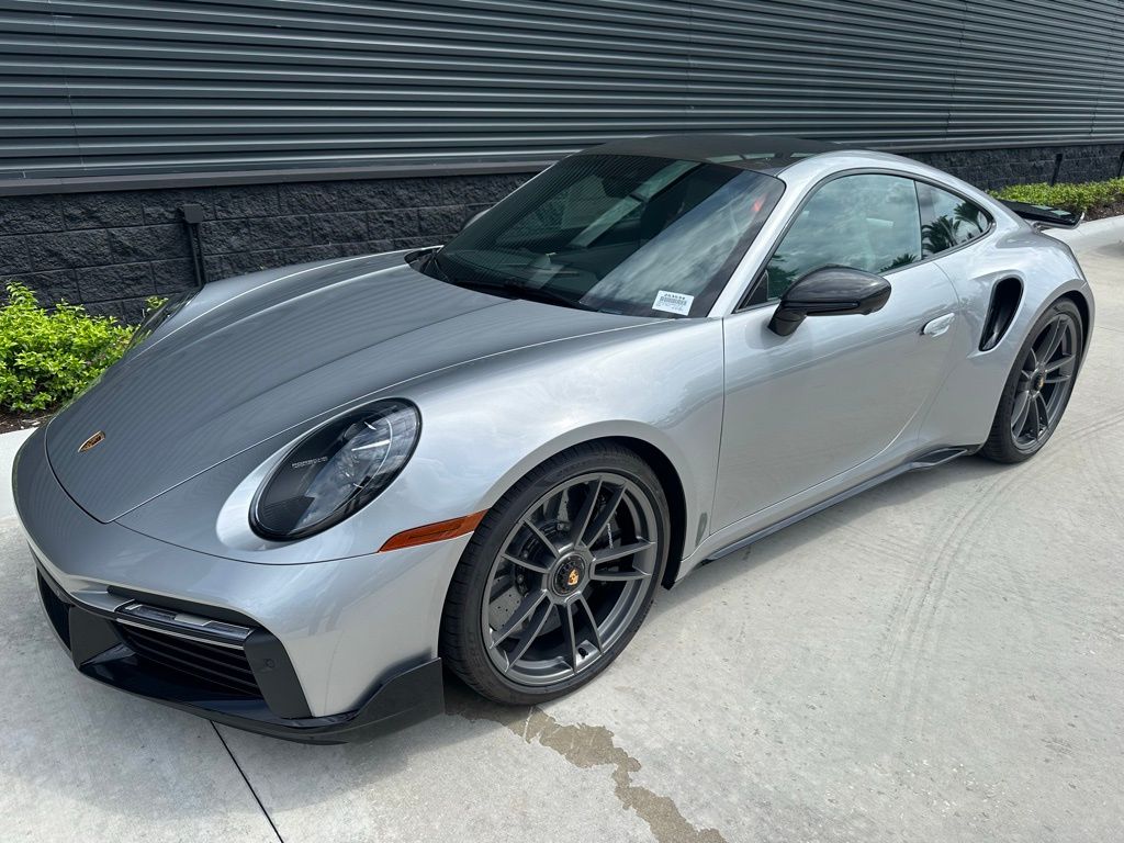 Thumbnail: 2024 Porsche 911 - 6