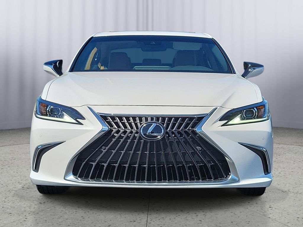 used 2025 Lexus ES car, priced at $42,500