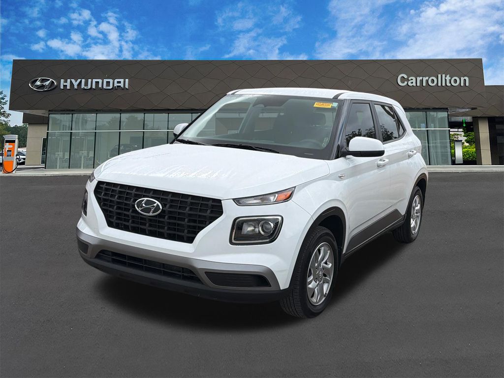 2025 Hyundai Venue SE