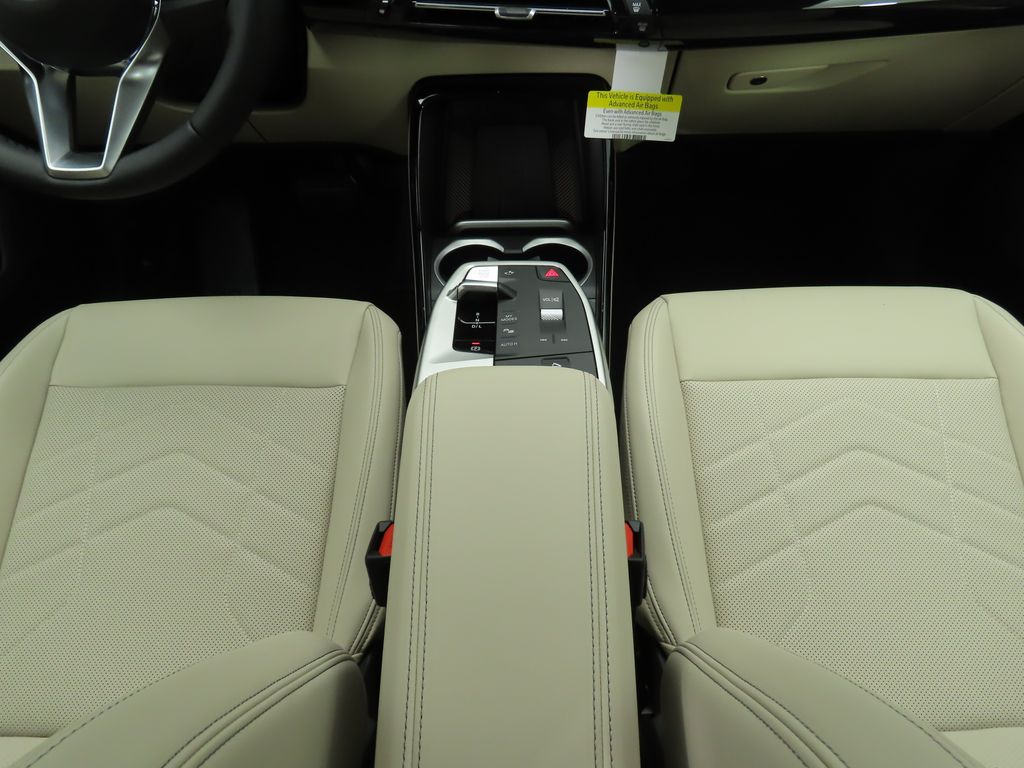 Thumbnail: 2025 BMW X1 - 16