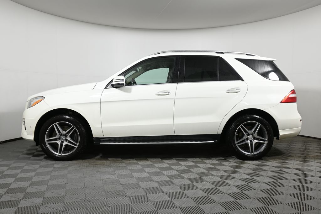 2013 Mercedes-Benz M-Class ML 550 2