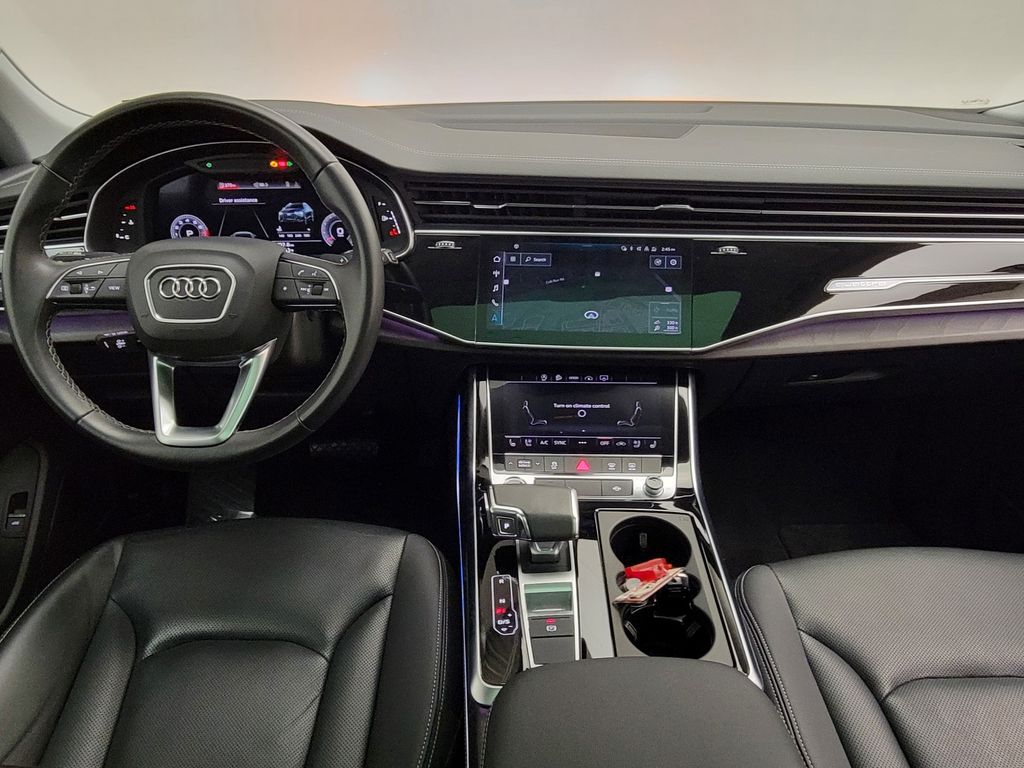 Thumbnail: 2023 Audi Q8 - 18