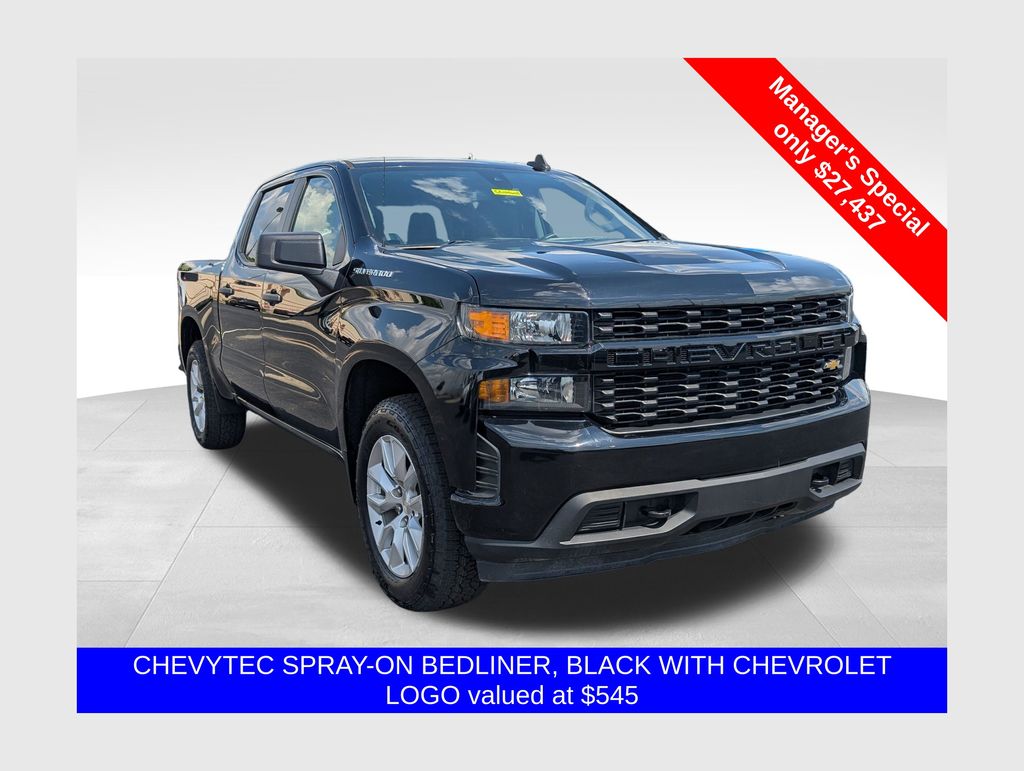 Black 2022 Chevrolet Silverado 1500 Custom Crew Cab 4WD Pickup Truck Four-Wheel Drive 8-Speed Automatic