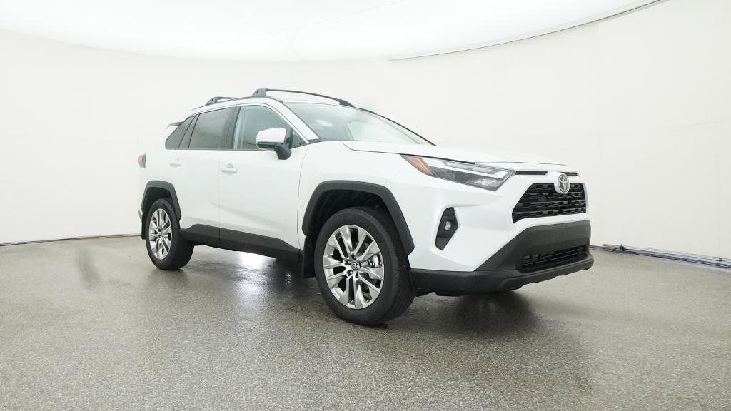 Thumbnail: 2025 Toyota RAV4 - 20