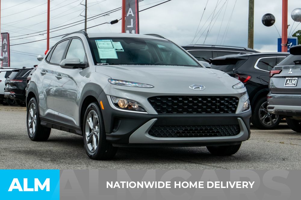 2023 Hyundai Kona SEL photo 4