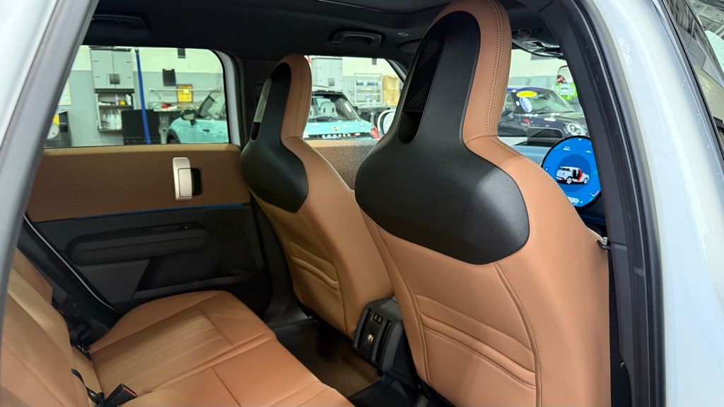 Thumbnail: 2027 MINI Cooper Countryman - 24