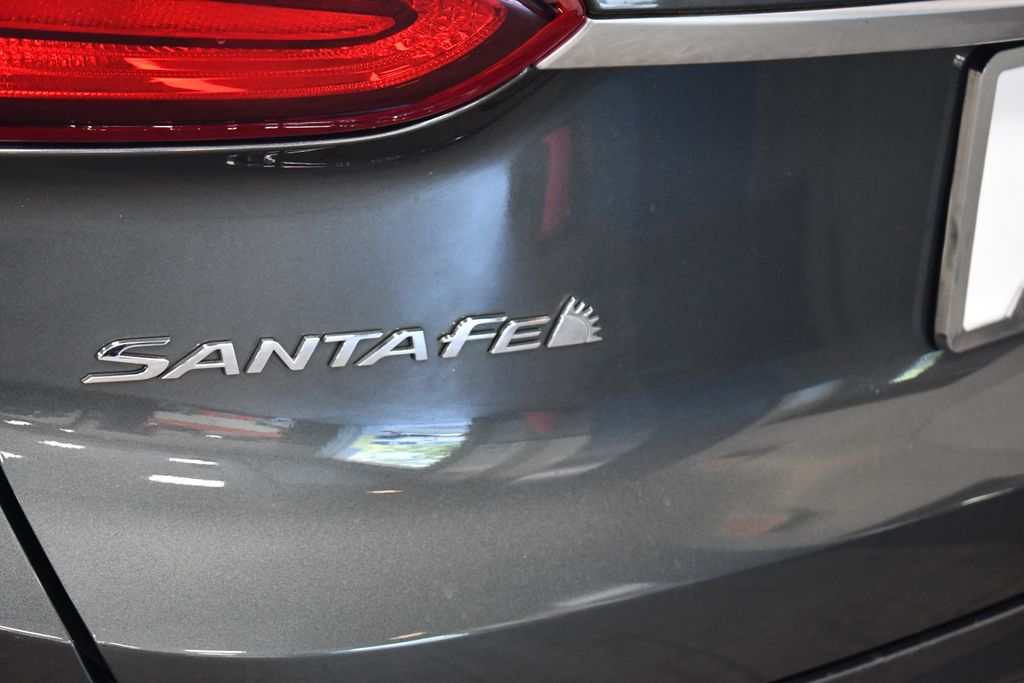 Thumbnail: 2020 Hyundai Santa Fe - 6