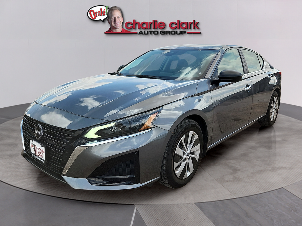 Gray (Gun Metallic) 2025 Nissan Altima 2.5 S FWD Sedan Front-Wheel Drive Continuously Variable Transmission