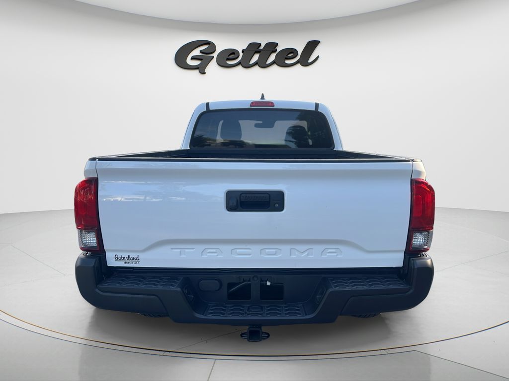 Used 2022 White Toyota SR image 9