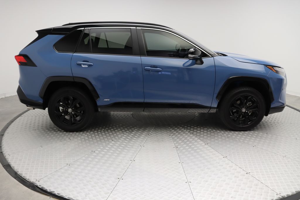 Thumbnail: 2023 Toyota RAV4 - 7