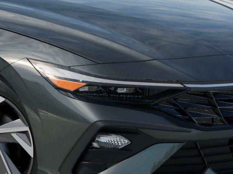 Thumbnail: 2025 Hyundai Elantra - 9