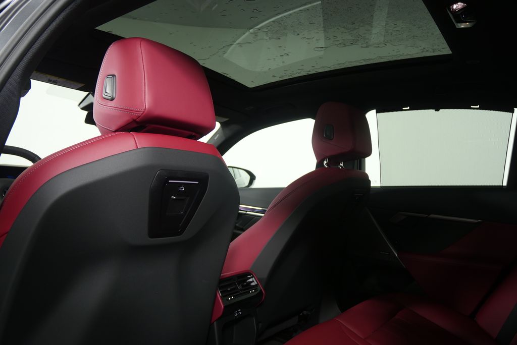 Thumbnail: 2025 BMW 5 Series - 17