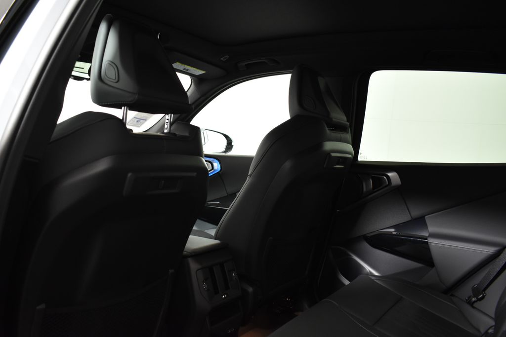 Thumbnail: 2026 BMW X3 - 32