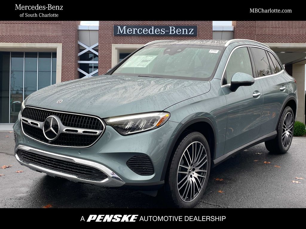 2025 Mercedes-Benz GLC 300 -
                Pineville, NC