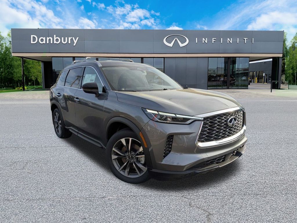 2025 INFINITI QX60 LUXE's photo