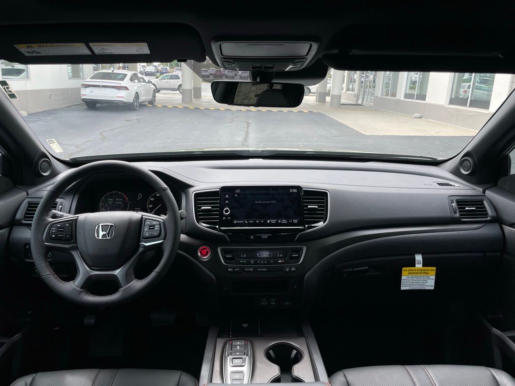 Thumbnail: 2026 Honda Ridgeline - 10