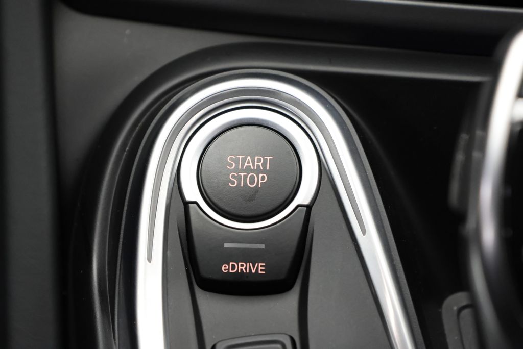 Thumbnail: 2015 BMW  - 32