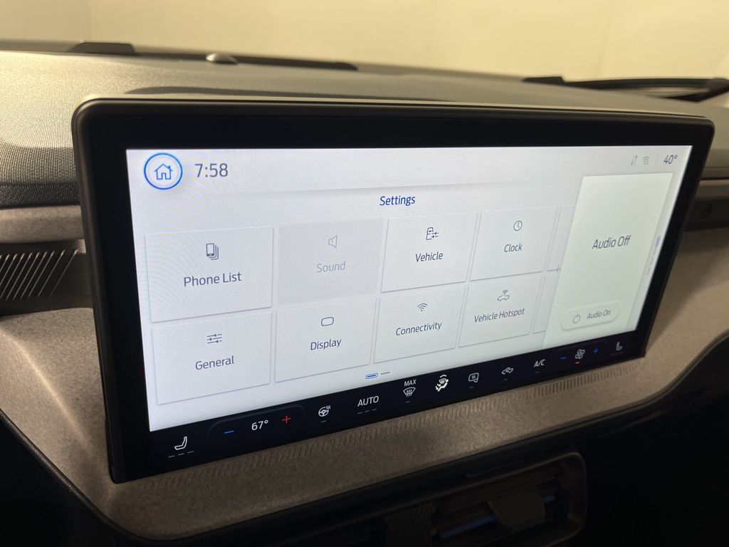 Thumbnail: 2025 Ford Maverick - 28