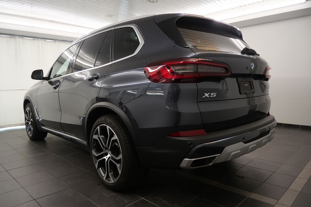 2022 BMW X5 sDrive40i 5