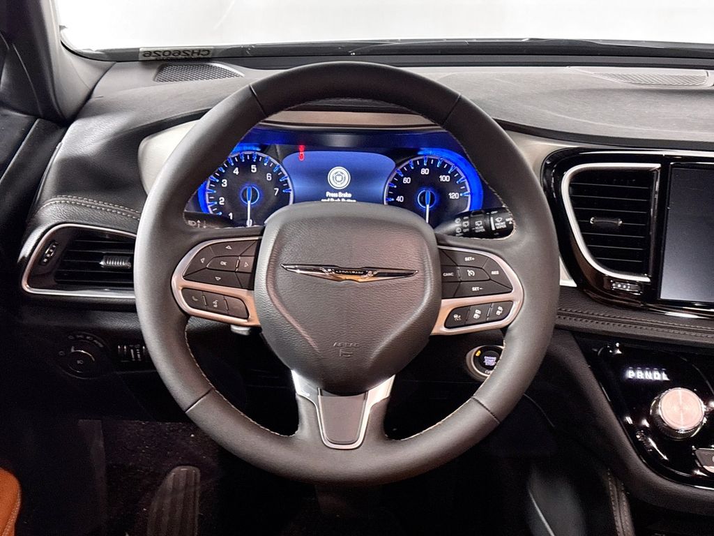 2026 Chrysler Pacifica Pinnacle