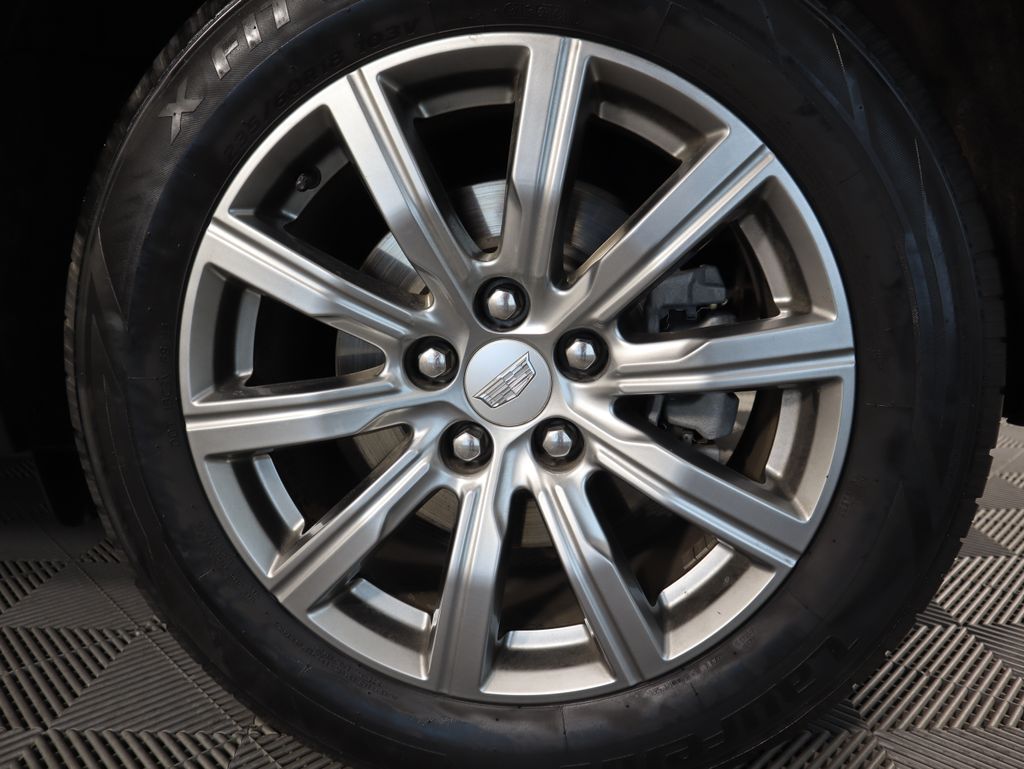 Thumbnail: 2019 Cadillac XT4 - 30