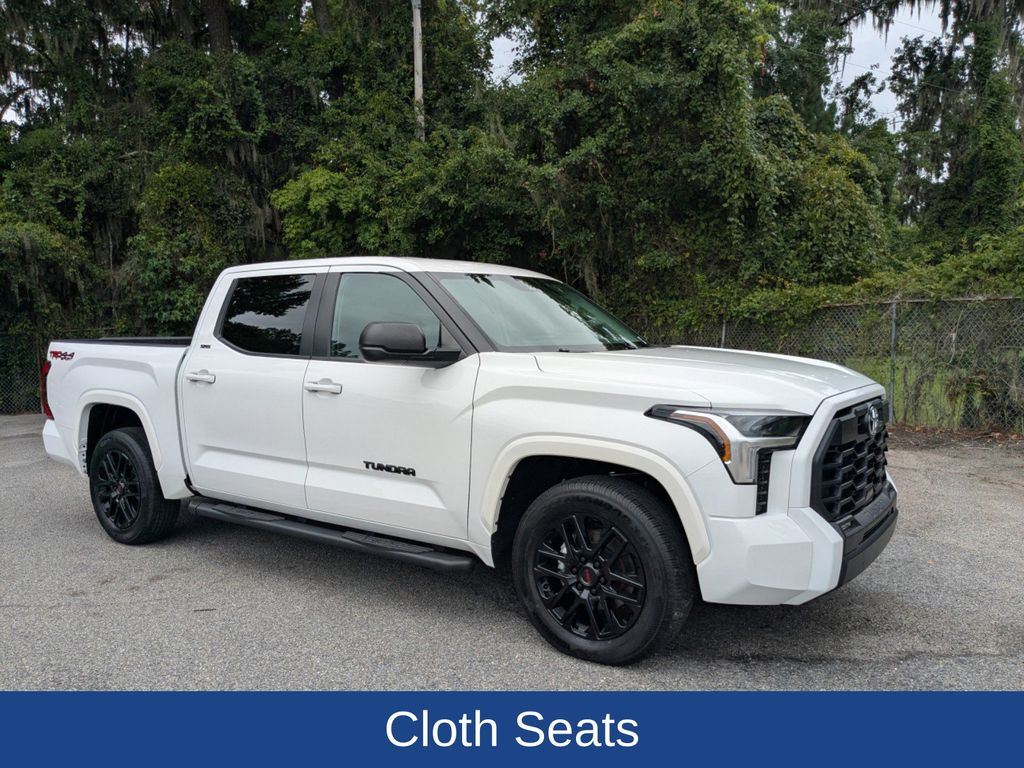 2024 Toyota Tundra SR5