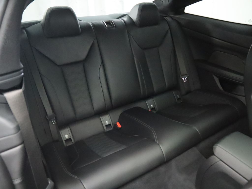 Thumbnail: 2023 BMW M4 - 23