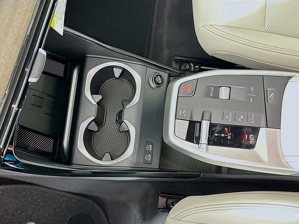 Thumbnail: 2026 BMW X1 - 15