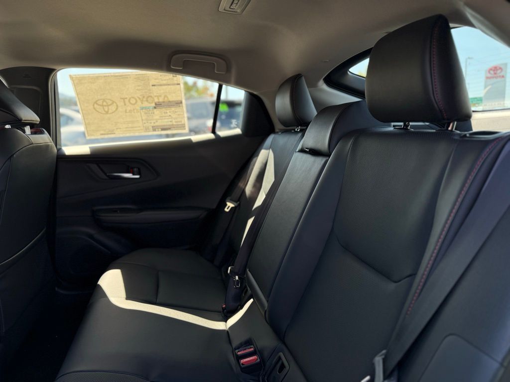 2026 Toyota Prius Plug-in Hybrid XSE photo 26