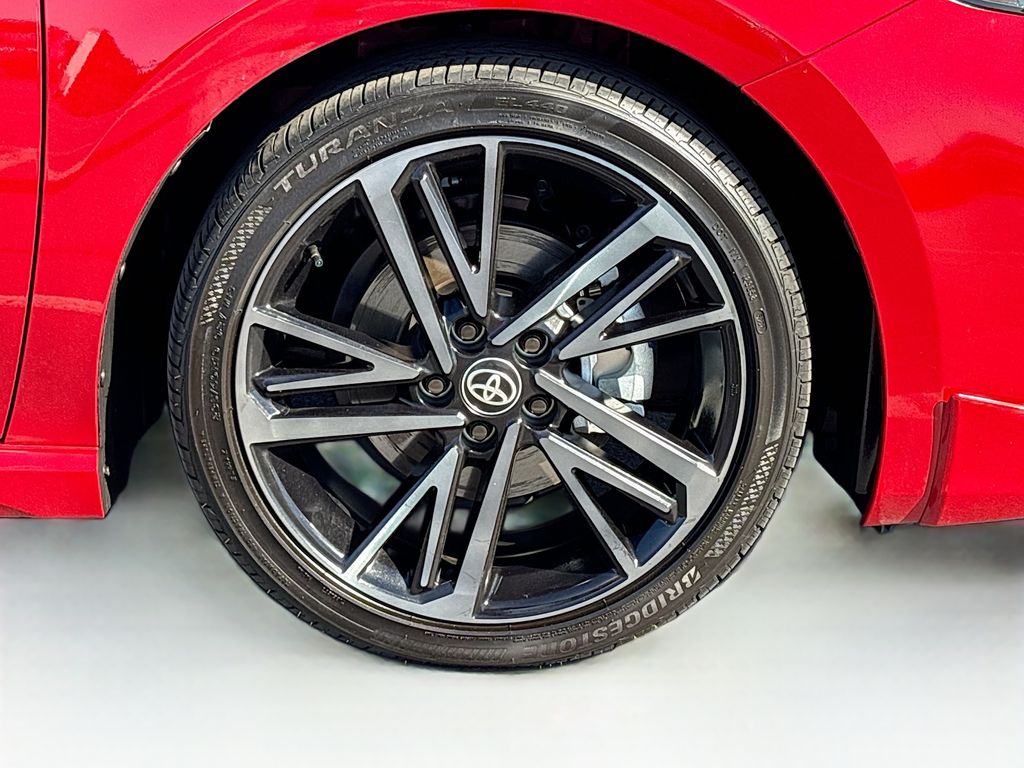 Thumbnail: 2025 Toyota Camry - 31