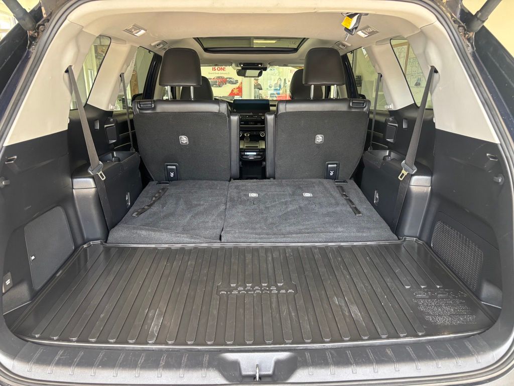 2024 Toyota Grand Highlander Limited - Photo 34